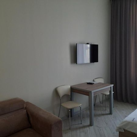 Summit Apartments Kiev Luaran gambar