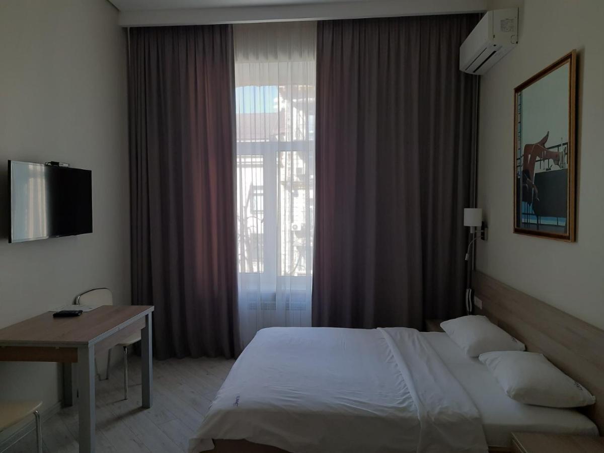 Summit Apartments Kiev Luaran gambar