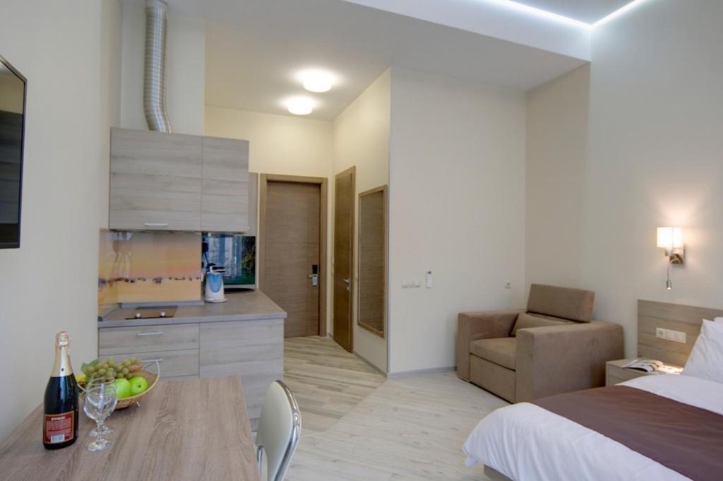 Summit Apartments Kiev Luaran gambar